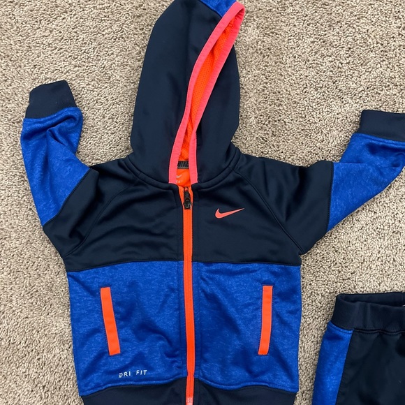 NIKE 12 month Dri-Fit Track Suit - Picture 3 of 8